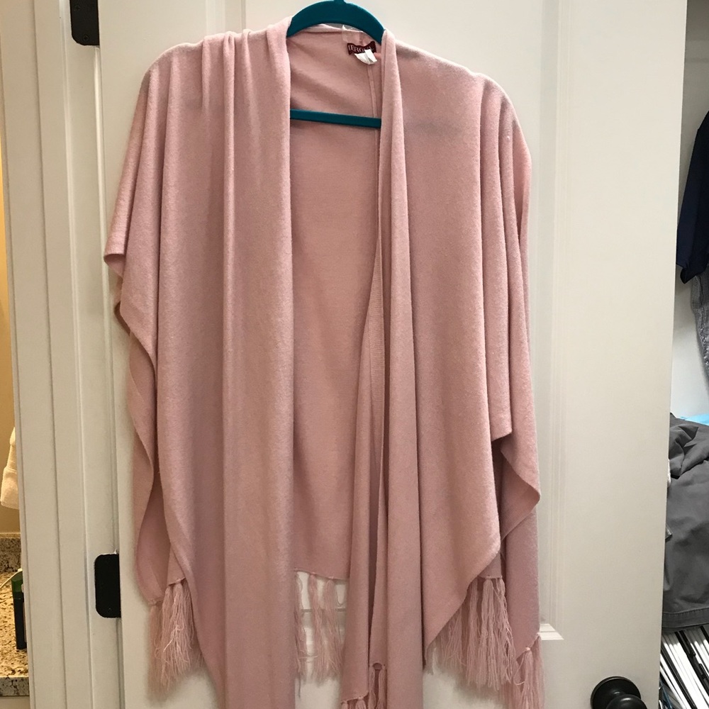 Merona Pink sweater gently used One Sz